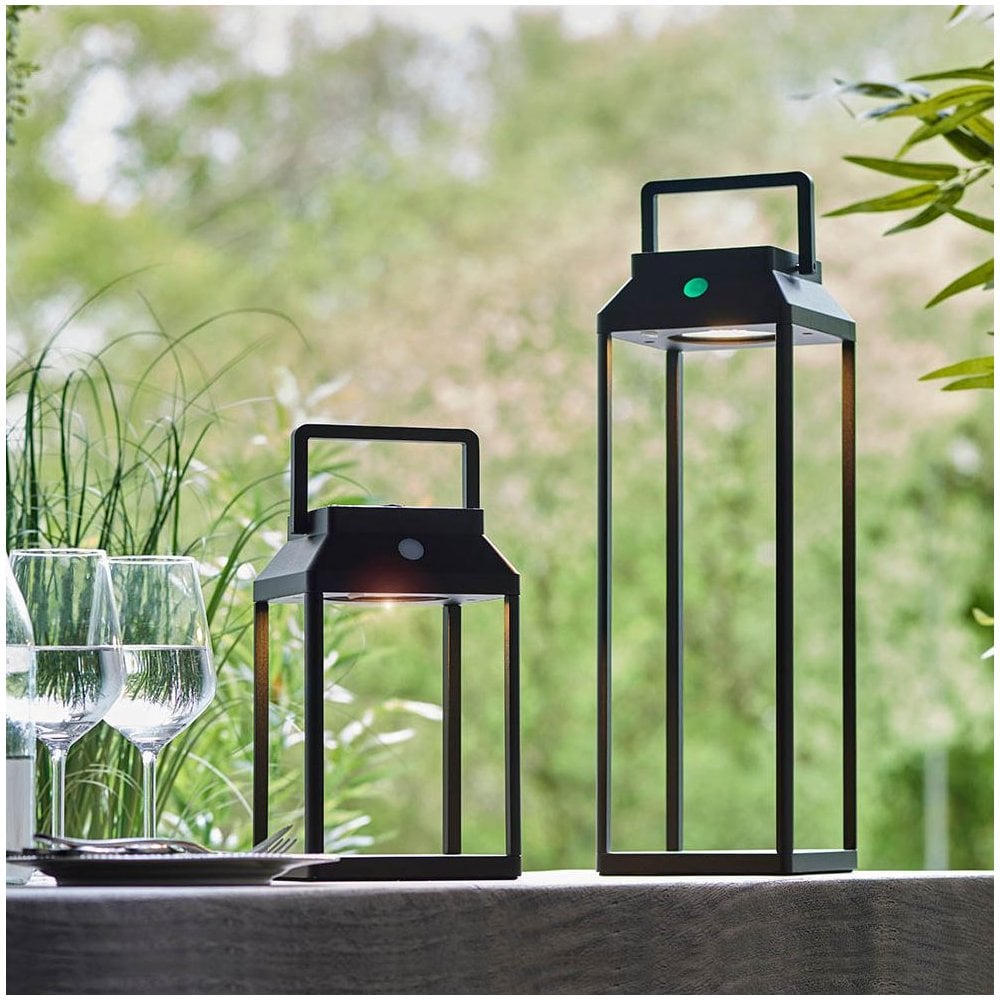 solar powered IP44 rated portable table lamp with integrated LED
