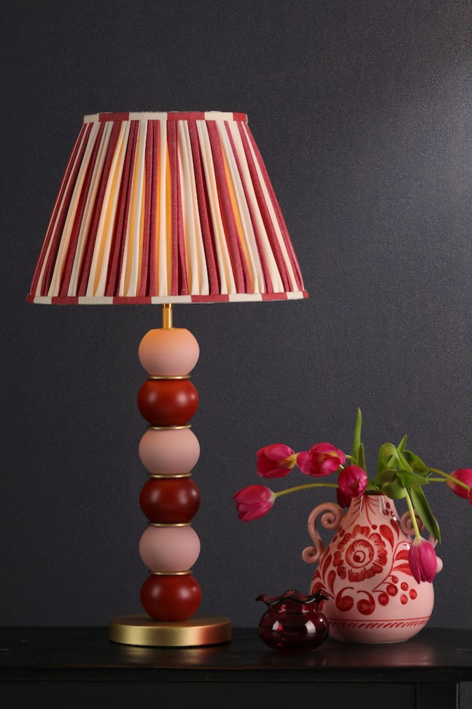 red and pink stacked ball table lamp