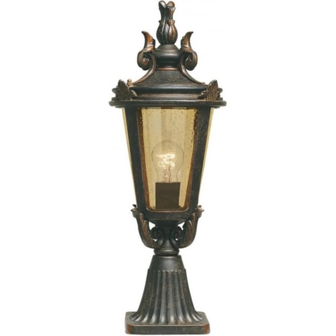 BALTIMORE traditional bronze finish pedestal post light (medium)
